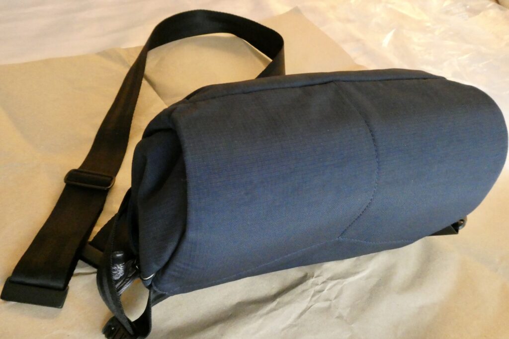 Bellroy Venture Sling 9L 底面外観